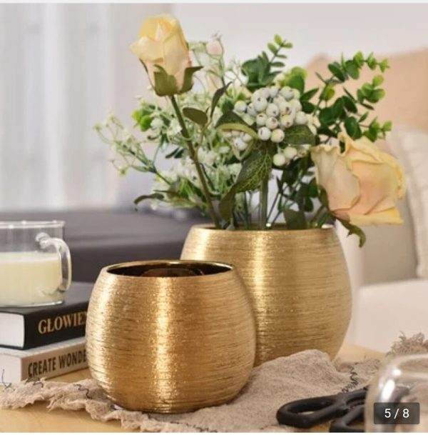 Golden Flower Vase 13x13x10cm | Elegant Home Decor Piece